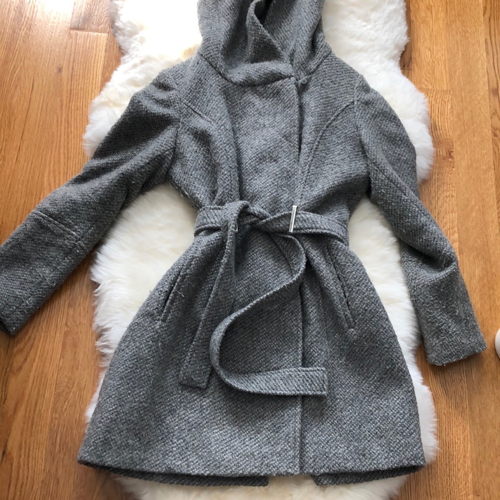 Calvin Klein Woman's hoodie coat/gray & belt zipper